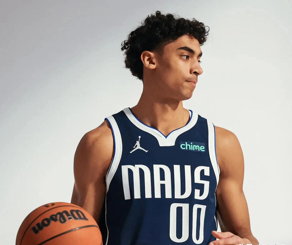 Ming在独行侠比赛中高光表现,精彩发挥引发热议!的简单介绍