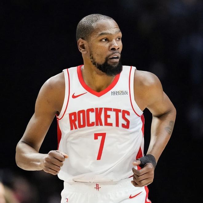 详细阅读: 杜兰特遭遇二十连败,尤文图斯教练面临压力了吗 杜兰特遭遇二十连败,尤文图斯教练面临压力了吗